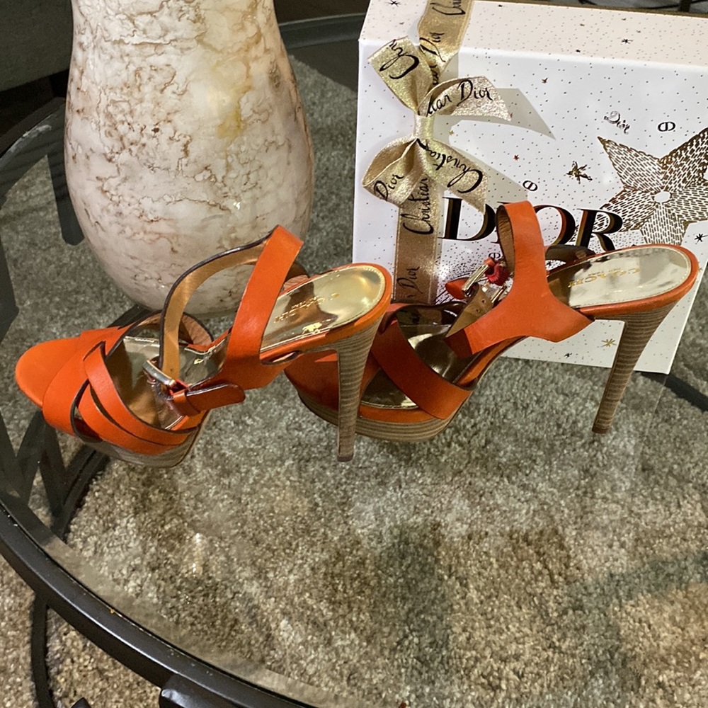 Coach heels - Picture 2 of 4
